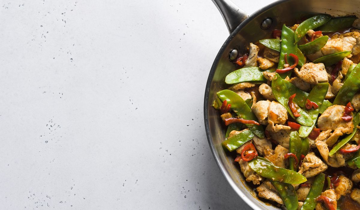 Powerful-Stir-Fried-Chicken-and-Snow-Peas-Combination.jpg