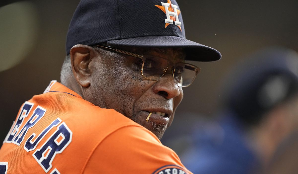 Houston-Astros-Manager-Dusty-Baker-Retiring.jpg