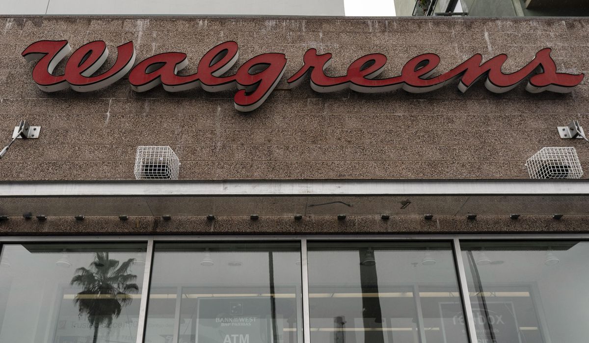 Workers-at-Walgreens-to-Strike-for-Three-Days-Next-Week.jpg