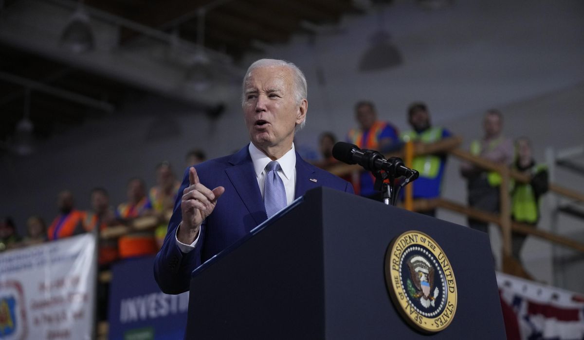 Election_2024_Biden_Trump_98632_c0-0-3000-1750_s1200x700.jpg