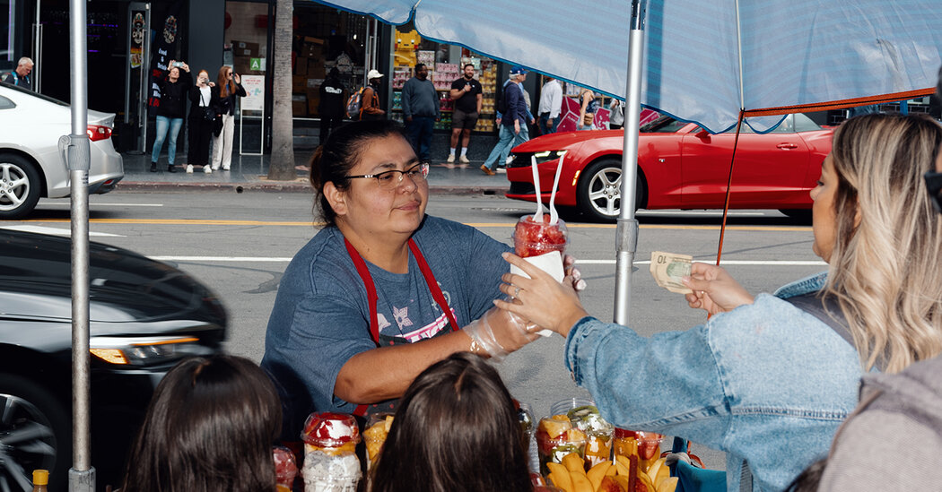 00street-vendors02-02-jzvh-facebookJumbo.jpg